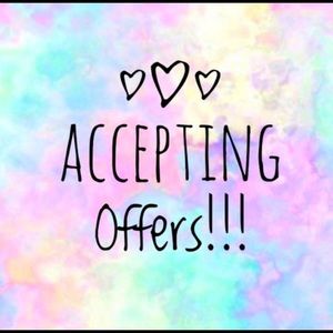 I accept most reasonable offers!! 💰🤑